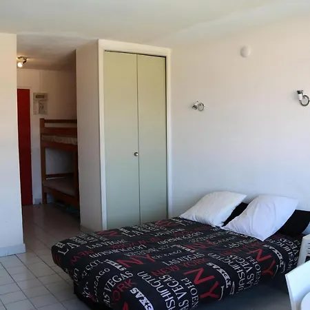 Port Venus Residence - Studio Pour 4 Personnes 054 *